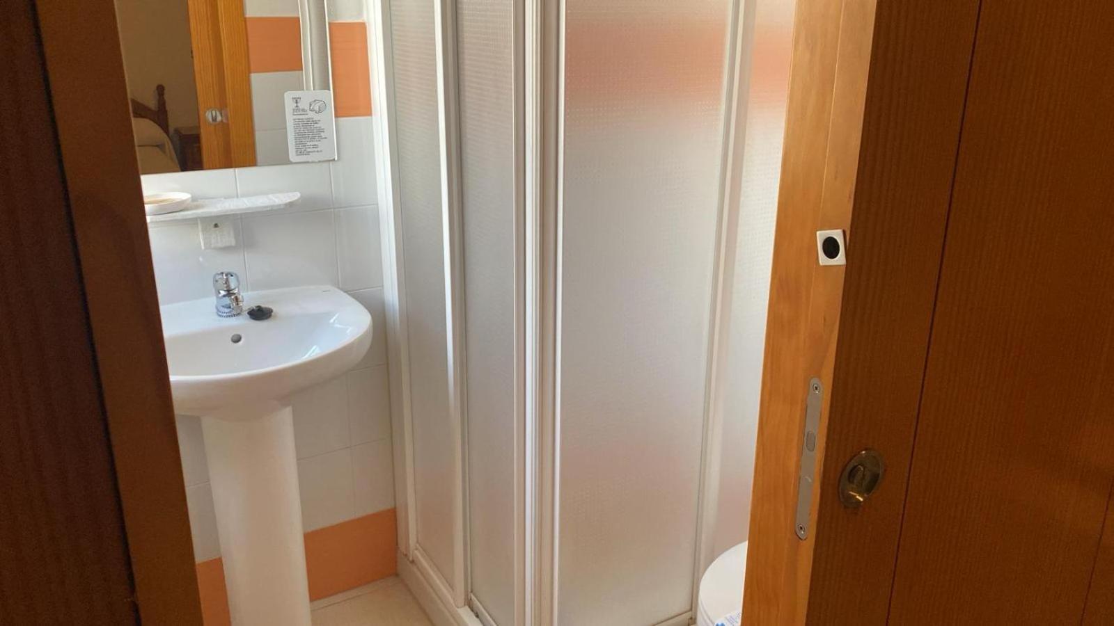 Hospedium Dlj Hostal Ben Nassar Arjona المظهر الخارجي الصورة